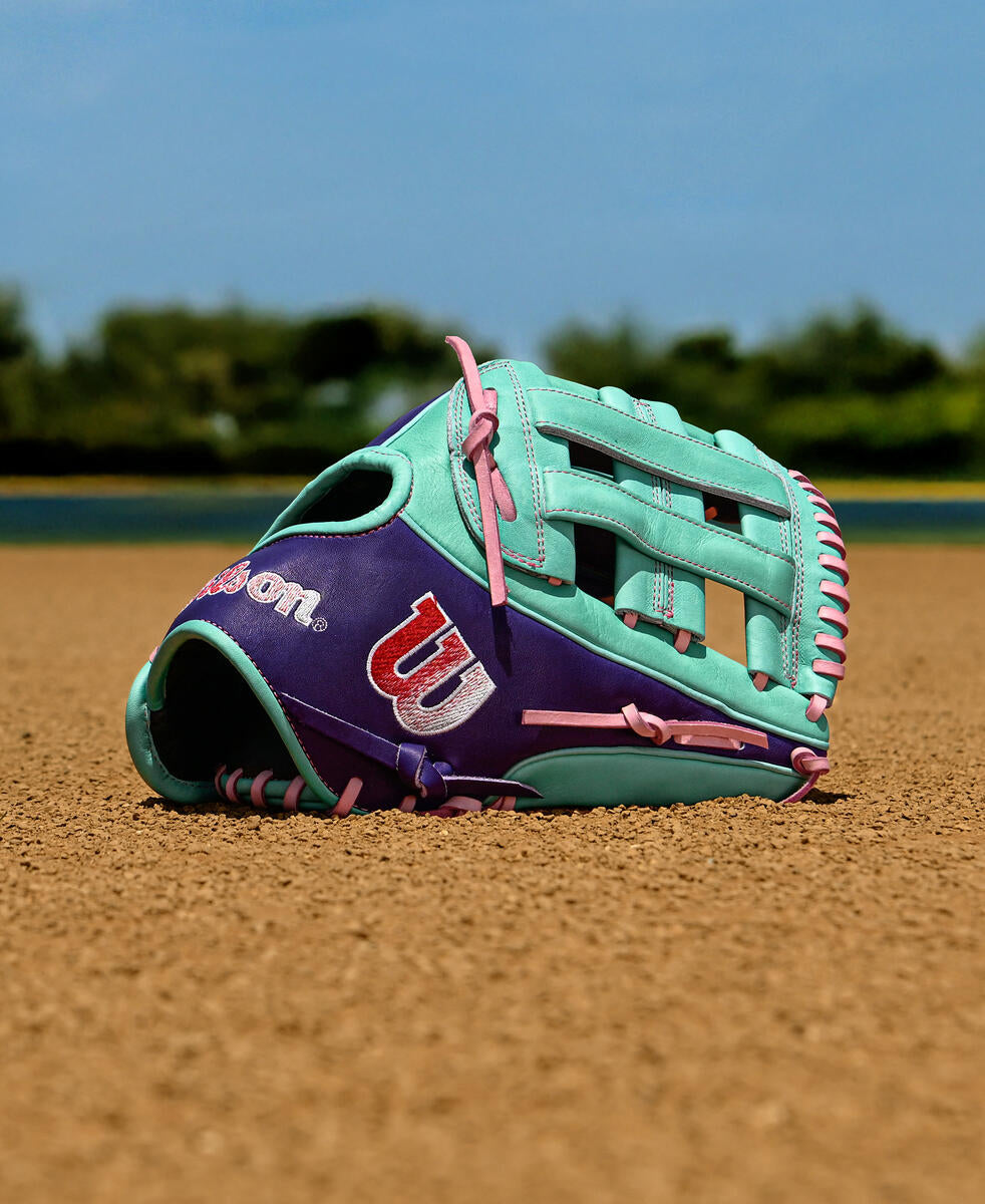 25 1801 2025 Winter A2K A2000 Pro Stock Glove WBW103952 PDP 2