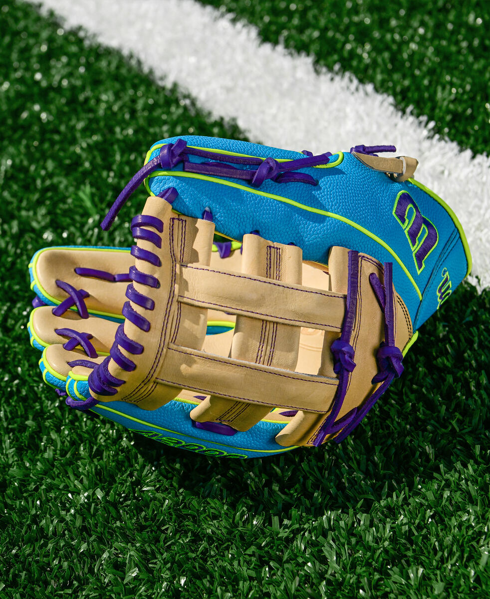 25 1801 2025 Winter A2K A2000 Pro Stock Glove WBW104006 PDP 1