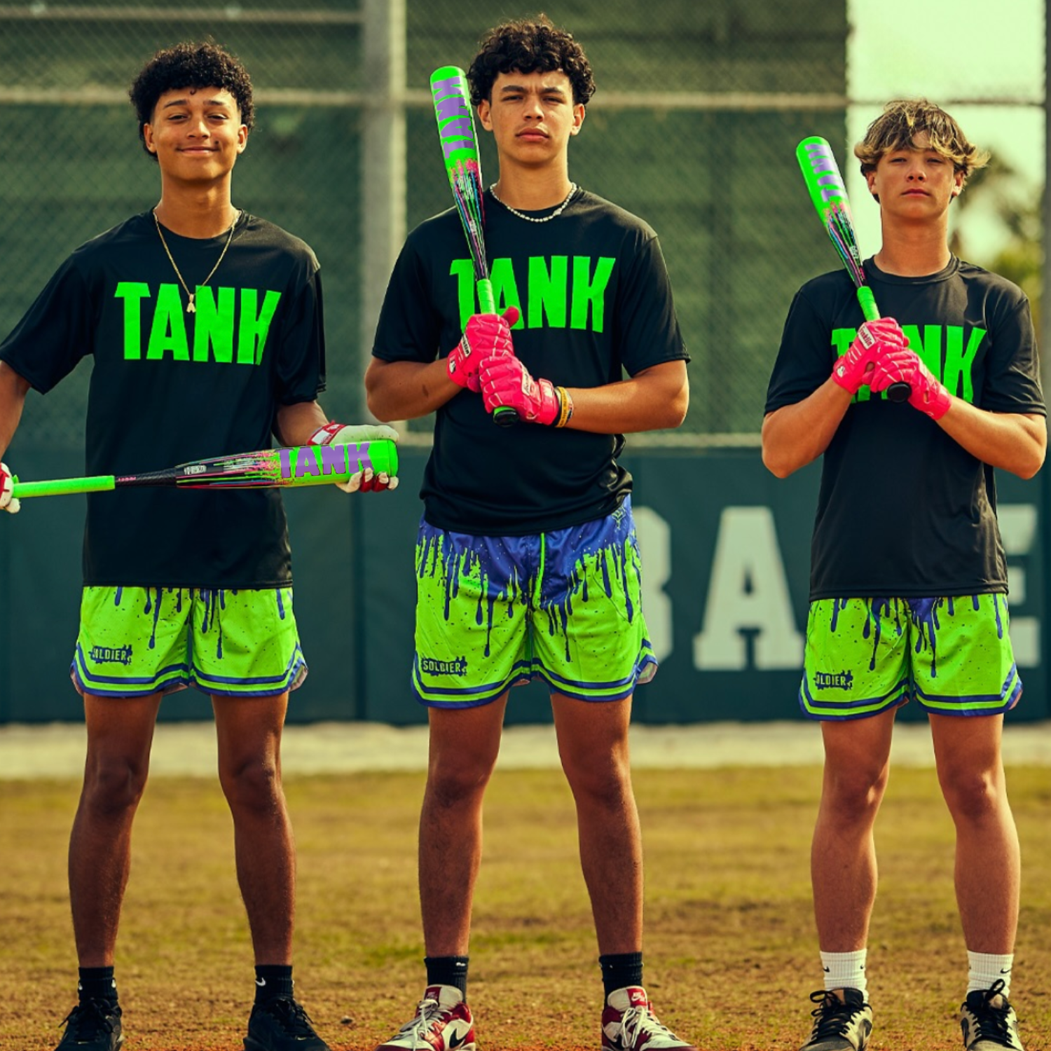 2026-soldier-tank-2-bbcor-baseball-bat-green-purple-colorway-full-length-view