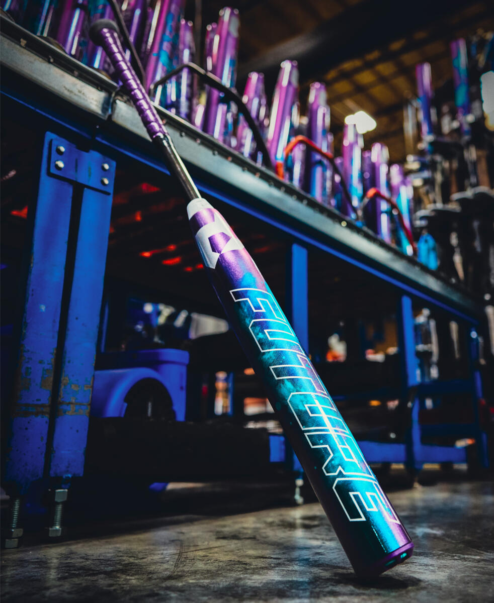 2026-demarini-future-drop-10-fastpitch-softball-bat-wbd2674010-purple-green-black-composite-barrel-damplify-connection