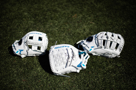 easton-ghost-nx-fastpitch-catchers-mitt-gnxfp234-34-inch-white-blue-h-web-spc-sports