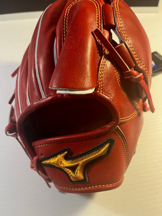 2025-mizuno-pro-classic-12-inch-pitcher-baseball-glove-GMPC-10-harmonious-tension-j-leather-premium-japanese-steerhide-new-4-golds-patch-finger-hood