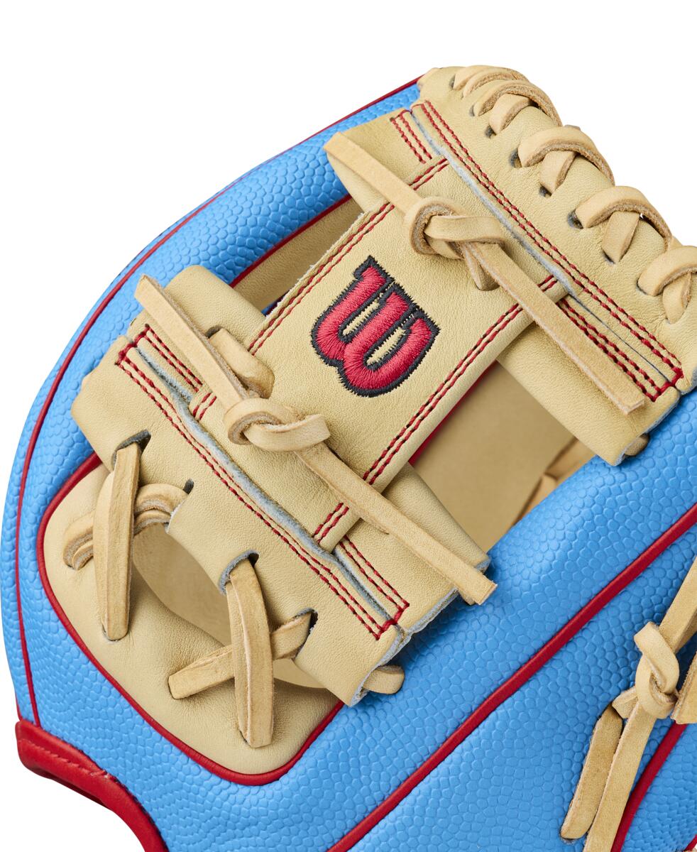 WBG05402RT 4 A2000 PF88SS ANNUAL 27 1125 BLONDE SKYBLUE RED