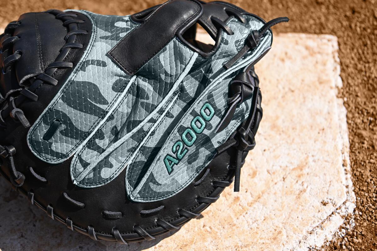 WBW103494 2025BB EvoShield FL JG DSC 9968 RT