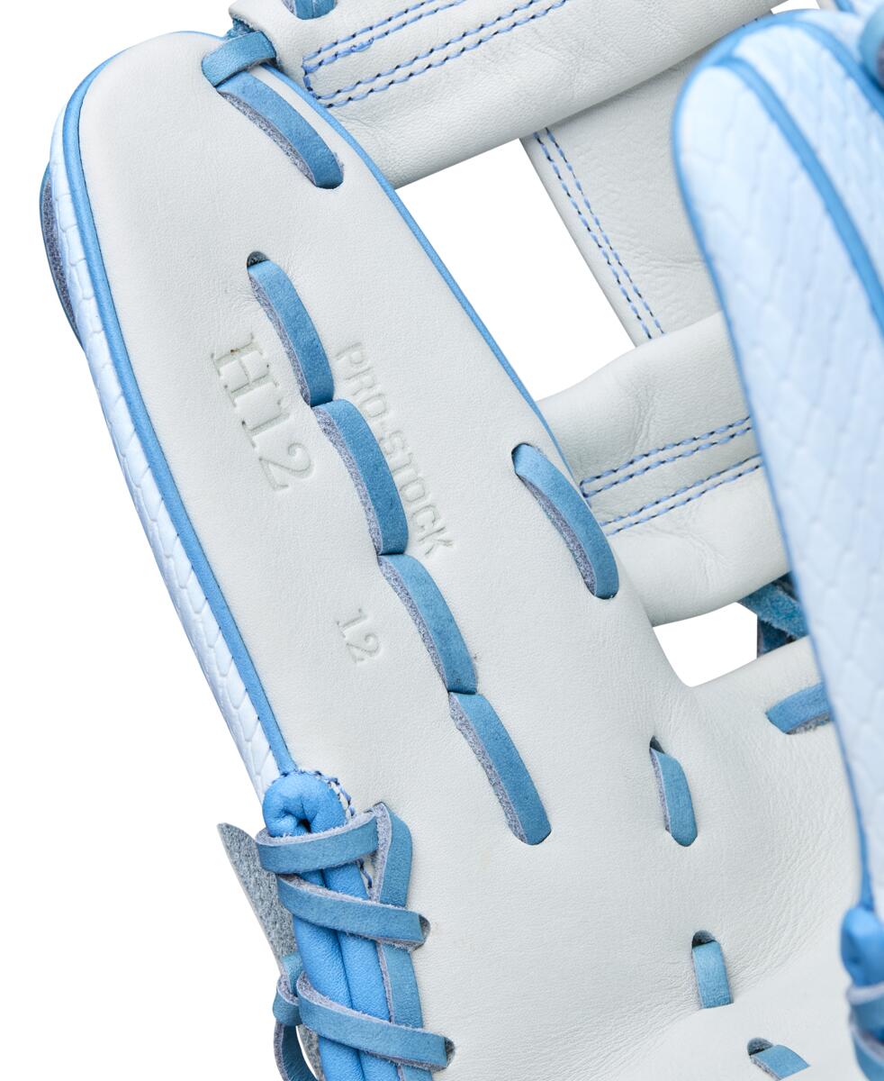 WBW103946 6 2025 WINTER A2000FP H12SS SKBL Wh 12 12 SkyBlue White