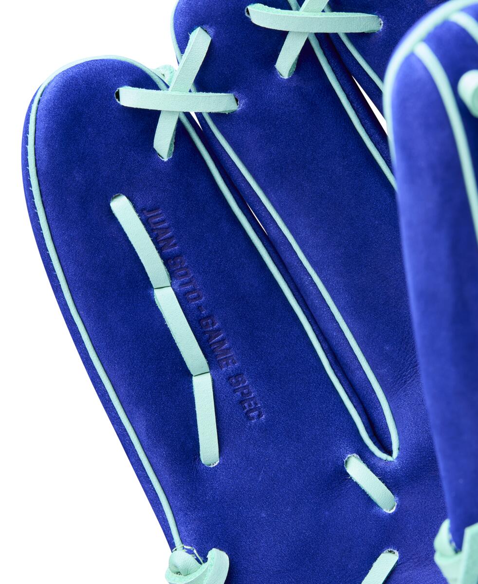 WBW103954 7 2025 WINTER A2K JUAN SOTO GM LHT 1275 BlueberryC Seafoam