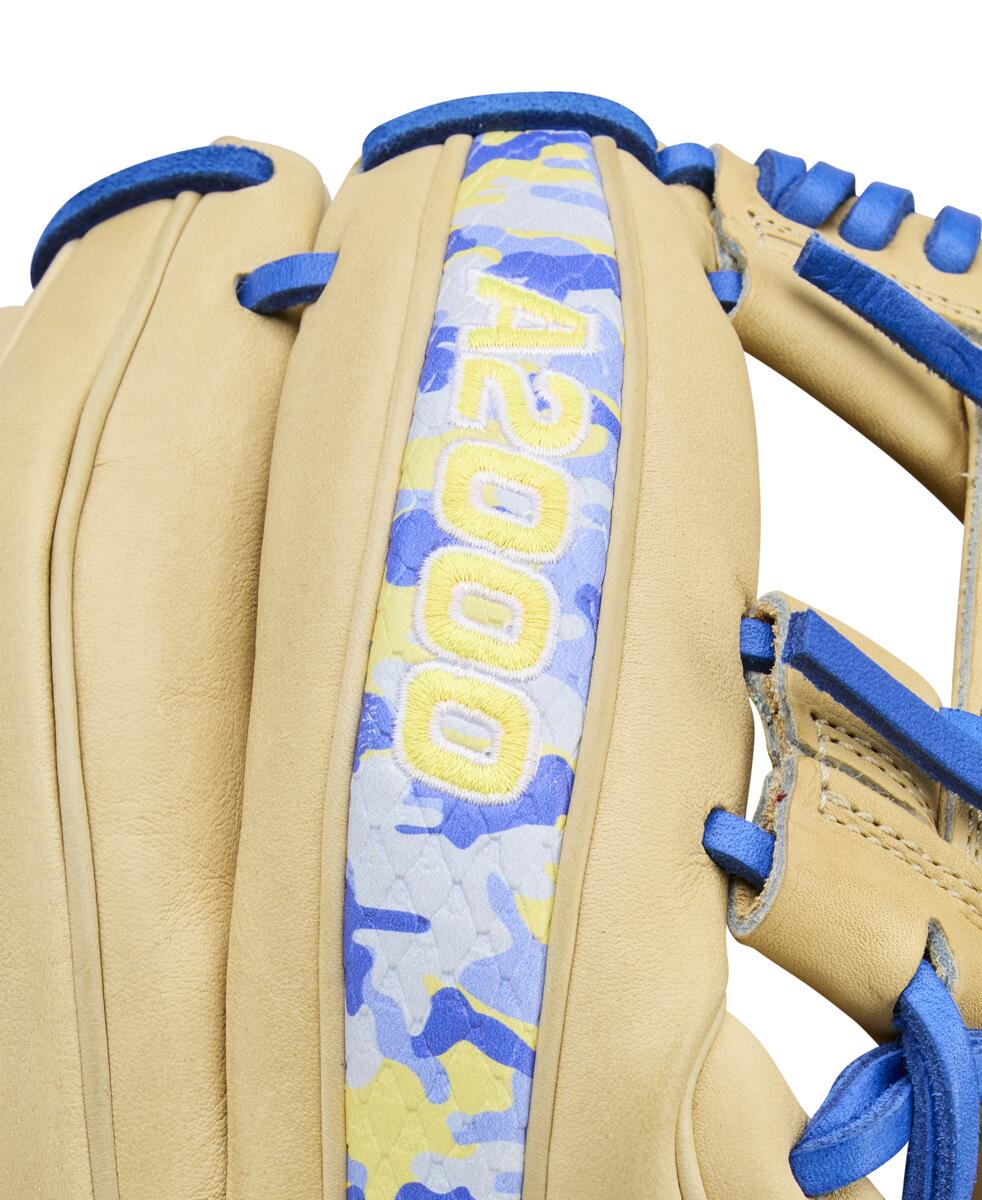 WBW104068 5 2025 Winter A2000 Bobby Whitt JR GM Blonde Royal White