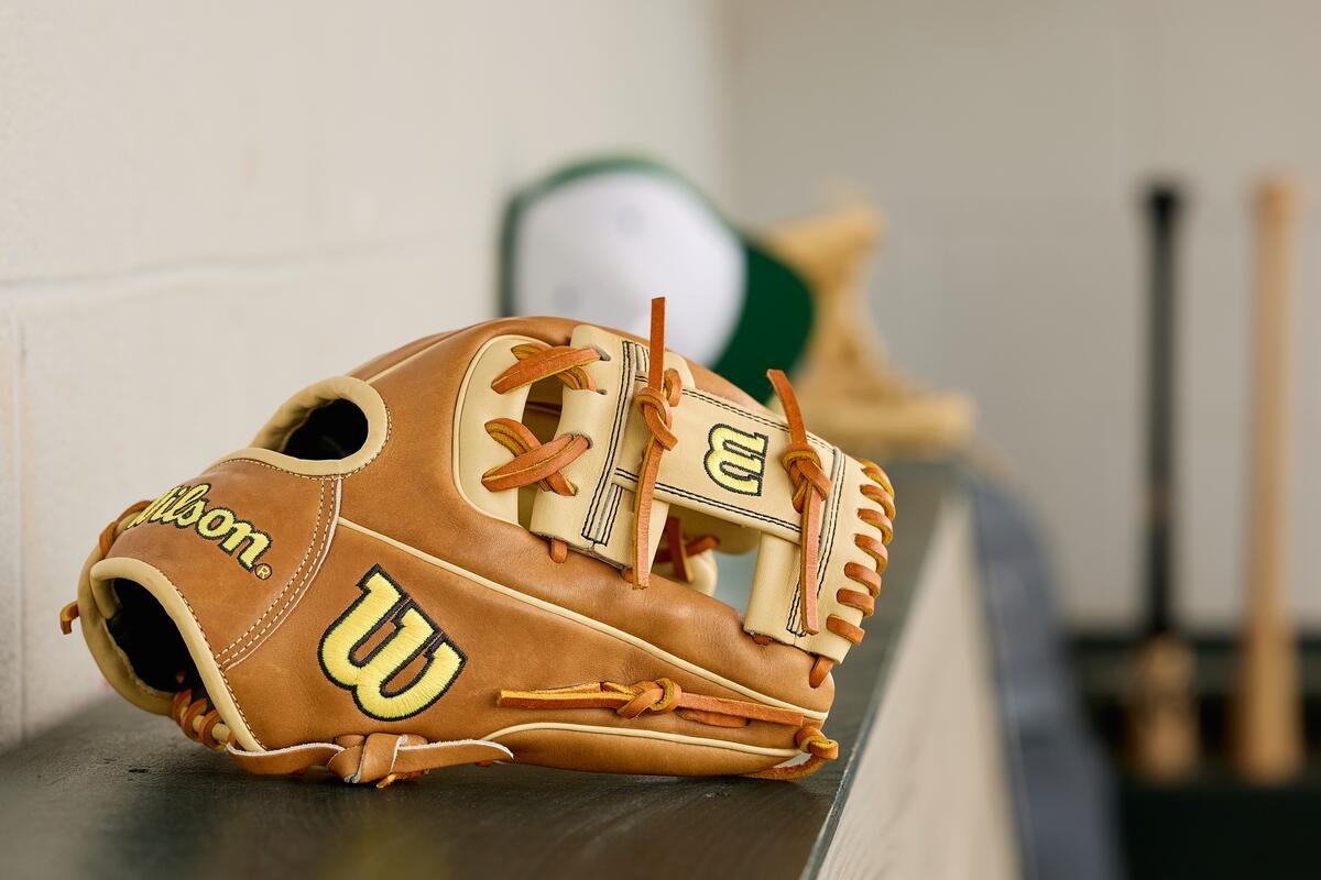 WBW104109 2026BB Wilson Grayslake Location Shoot DM317