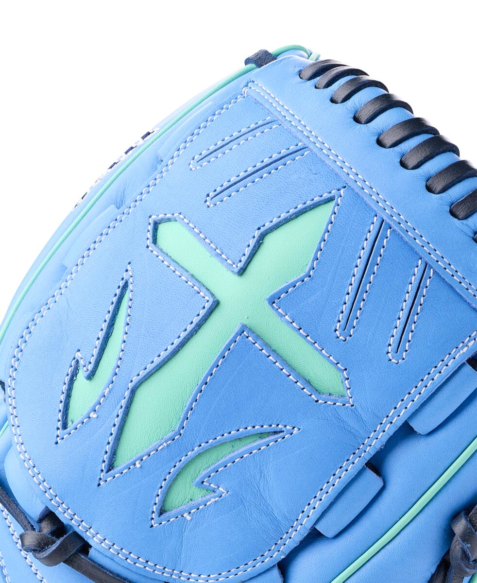 Wilson A1000 12