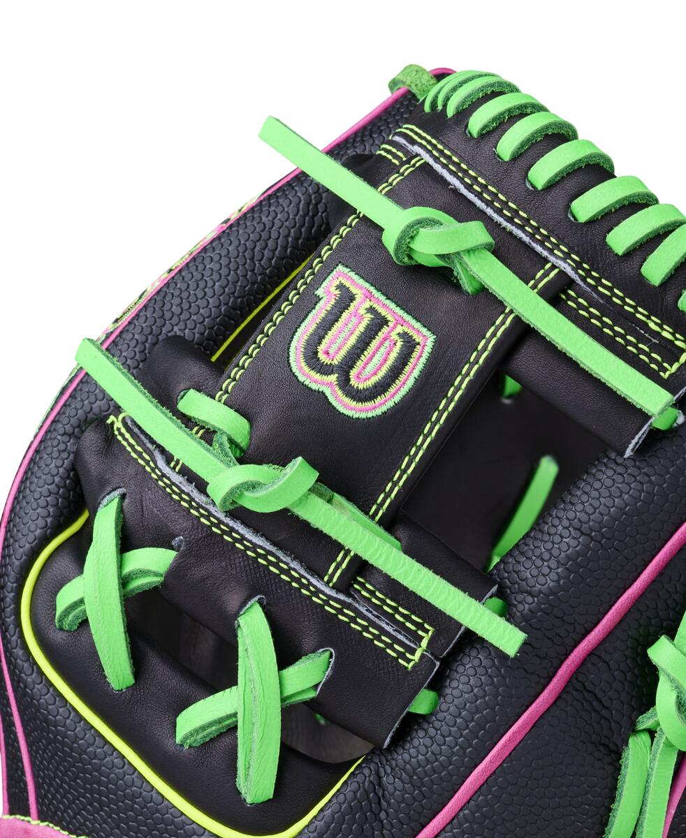 WBW104596 4 2026 SUMMER A2000 1975SS Black Opt 1175 BLACK OPTICYELLOW