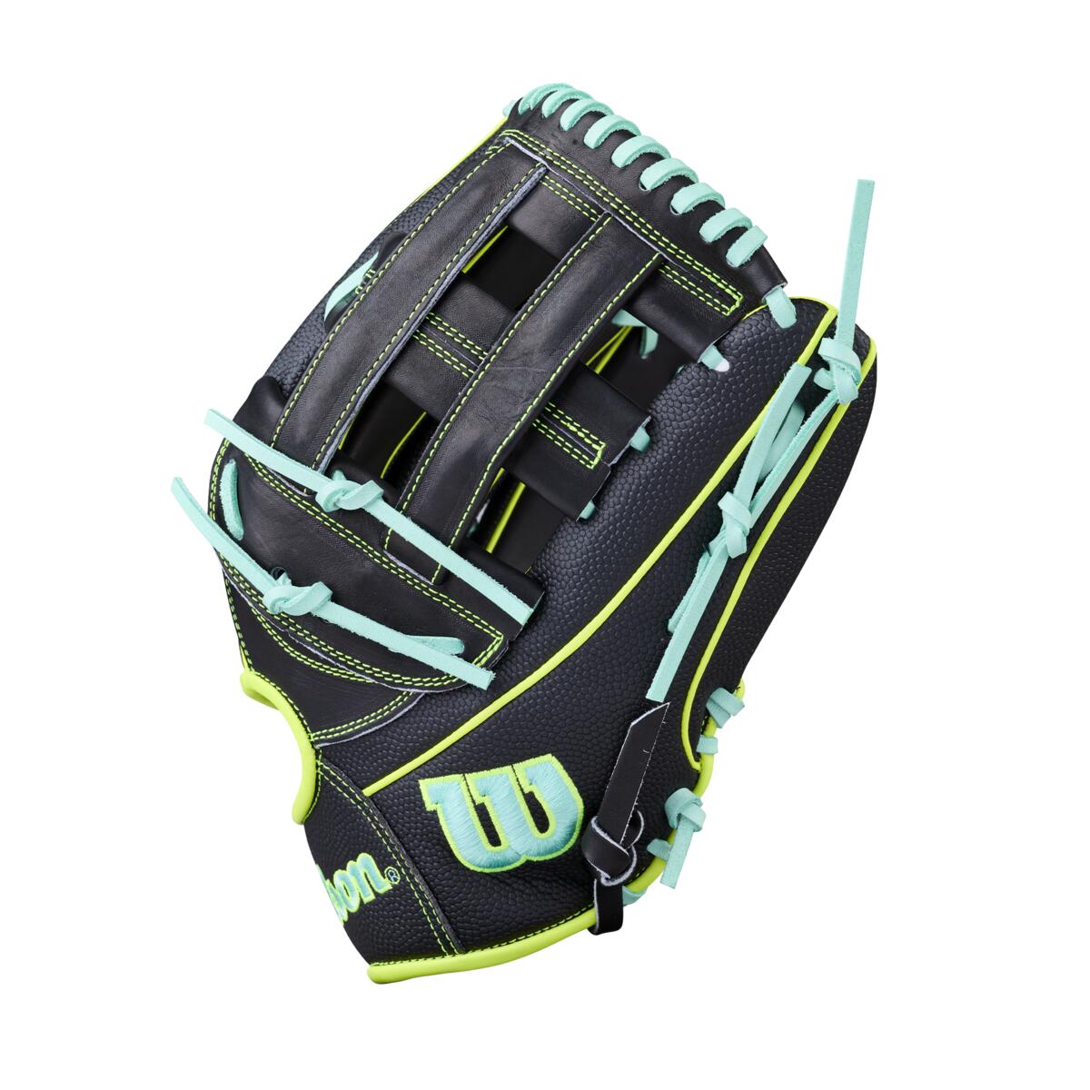 WBW104599 2 2026 SUMMER A2000 1750SS Black Opt 125 BLACK OPTICYELLOW