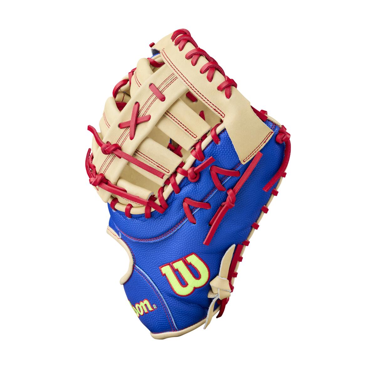WBW104605 2 2026 SUMMER A2000 1677SS Ryl Bld Rd 125 ROYAL BLONDE RED