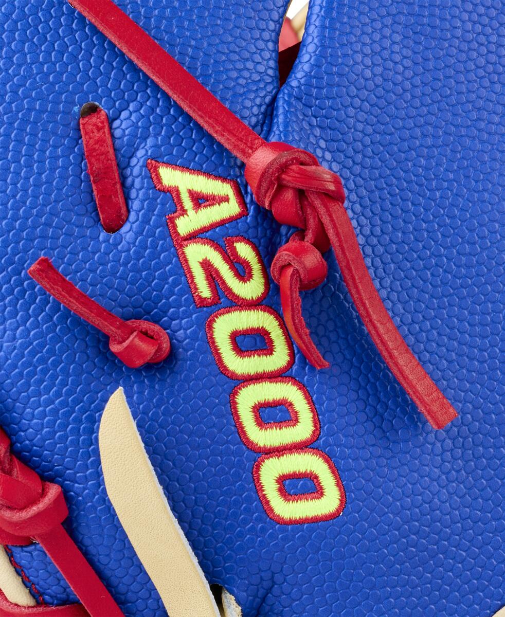 WBW104605 5 2026 SUMMER A2000 1677SS Ryl Bld Rd 125 ROYAL BLONDE RED